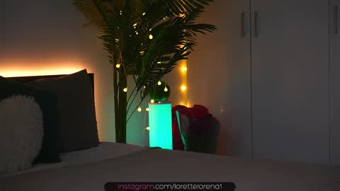 Snapshot of lorettelorenaa chatting on 10.21.25 LoretteLorena online show from 10.21.25