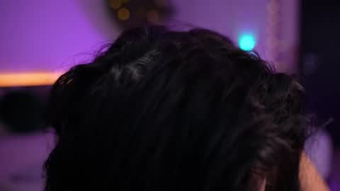 Snapshot of lorettelorenaa chatting on 12.13.25 LoretteLorena online show from 12.13.25