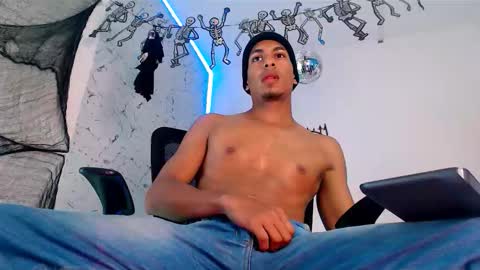 Lorian Vikel  online show from 10.04.25