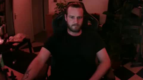 Snapshot of lorigon06 chatting on 10.26.25 Lorigon online show from 10.26.25