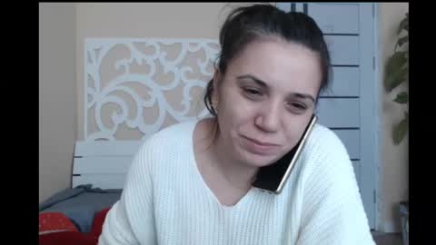 Snapshot of lorragrey chatting on 12.18.24 LorraGrey online show from 12.18.24