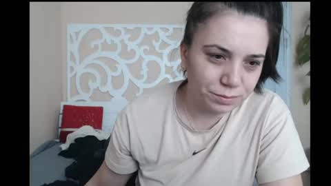 Snapshot of lorragrey chatting on 01.09.25 LorraGrey online show from 01.09.25