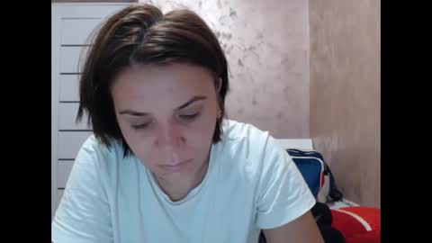 Snapshot of lorragrey chatting on 10.06.25 LorraGrey online show from 10.06.25