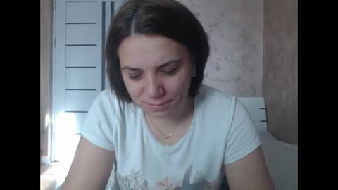 Snapshot of lorragrey chatting on 10.13.25 LorraGrey online show from 10.13.25