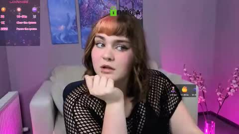 Lora for u online show from 11.09.25