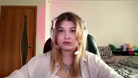 Stasha online show from 06.17.26