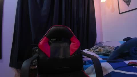 Snapshot of los_juanes chatting on 12.12.24 JUAN  JUAN online show from 12.12.24