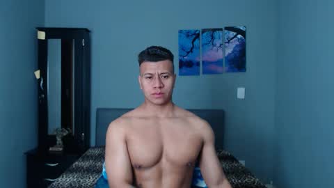 Snapshot of lothbrok_strong chatting on 10.05.25 lothbrok online show from 10.05.25