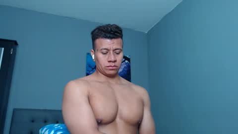 Snapshot of lothbrok_strong chatting on 10.12.25 lothbrok online show from 10.12.25