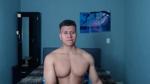 Snapshot of lothbrok_strong chatting on 10.18.25 lothbrok online show from 10.18.25