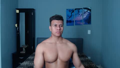 Snapshot of lothbrok_strong chatting on 10.23.25 lothbrok online show from 10.23.25