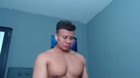 Snapshot of lothbrok_strong chatting on 11.07.25 lothbrok online show from 11.07.25