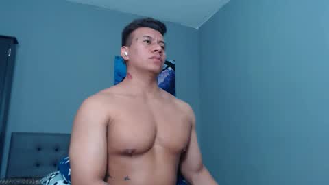 Snapshot of lothbrok_strong chatting on 11.12.25 lothbrok online show from 11.12.25