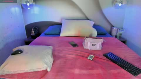 Lotti online show from 04.04.26