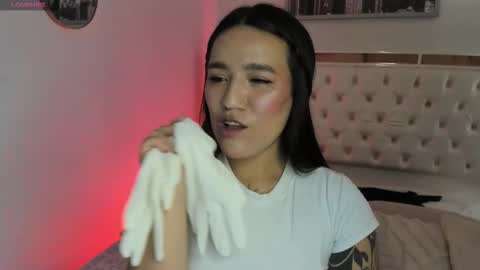 lottie_fox online show from 01.07.26