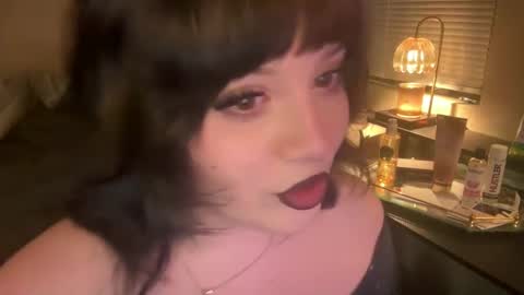 Lottiepoppie online show from 01.03.25