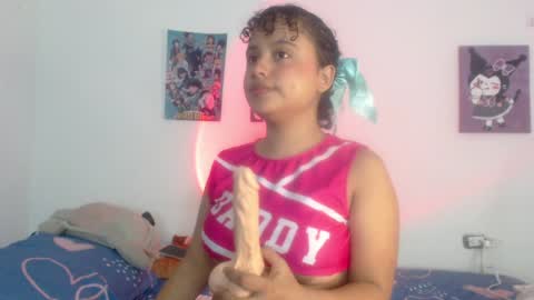 lou_cuteee online show from 01.20.25