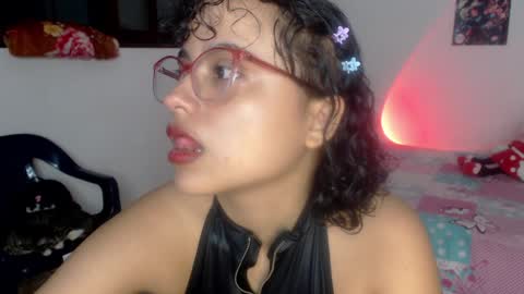 lou_cuteee online show from 01.26.25