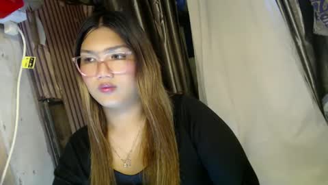 Sweet   online show from 01.24.25