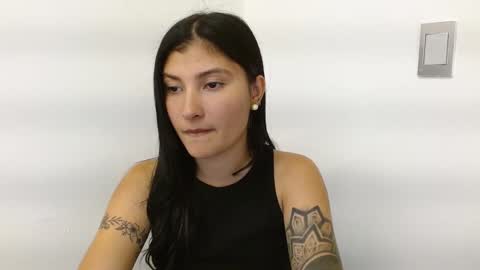 Snapshot of louis_k chatting on 01.22.25 Louis K online show from 01.22.25