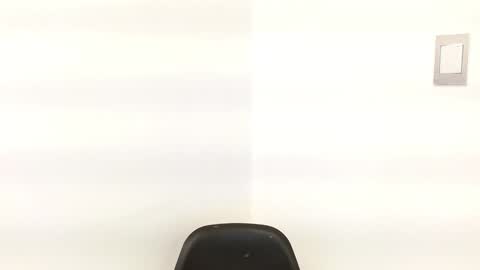 Snapshot of louis_k chatting on 01.28.25 Louis K online show from 01.28.25