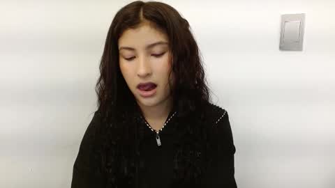 Snapshot of louis_k chatting on 02.18.25 Louis K online show from 02.18.25