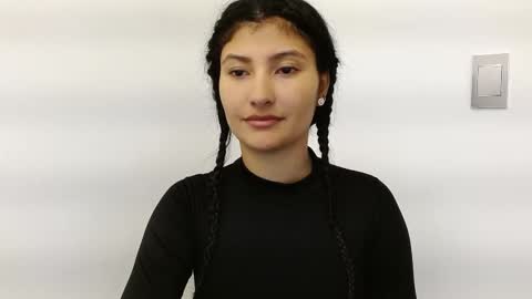 Snapshot of louis_k chatting on 02.28.25 Louis K online show from 02.28.25