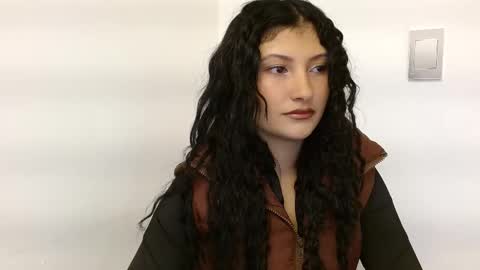 Snapshot of louis_k chatting on 03.03.25 Louis K online show from 03.03.25