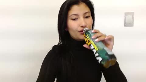 Snapshot of louis_k chatting on 03.12.25 Louis K online show from 03.12.25