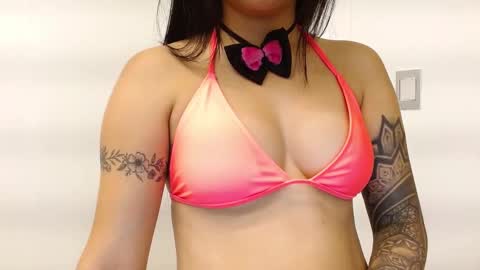 Snapshot of louis_k chatting on 03.12.25 Louis K online show from 03.12.25