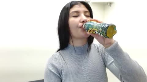 Snapshot of louis_k chatting on 09.18.25 Louis K online show from 09.18.25