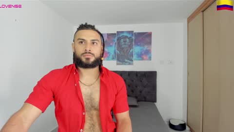 Snapshot of louis_marley_ chatting on 12.31.24 louis_marley_ online show from 12.31.24