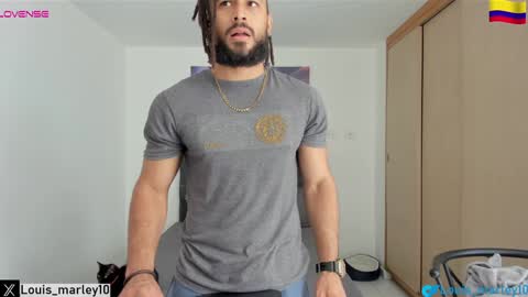 Snapshot of louis_marley_ chatting on 01.05.25 louis_marley_ online show from 01.05.25