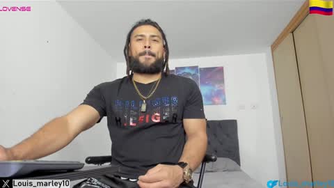 Snapshot of louis_marley_ chatting on 02.04.25 louis_marley_ online show from 02.04.25