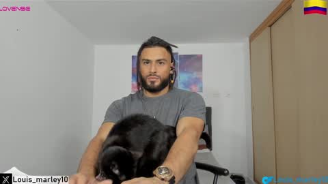 Snapshot of louis_marley_ chatting on 02.06.25 louis_marley_ online show from 02.06.25