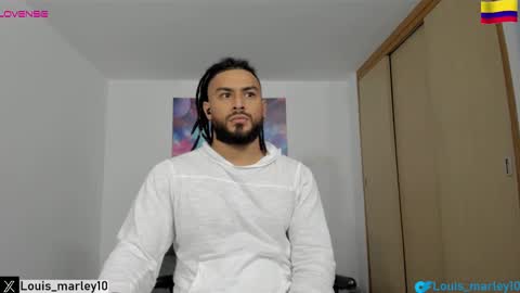 Snapshot of louis_marley_ chatting on 02.09.25 louis_marley_ online show from 02.09.25