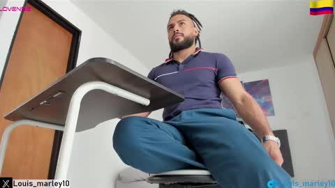 Snapshot of louis_marley_ chatting on 03.03.25 louis_marley_ online show from 03.03.25