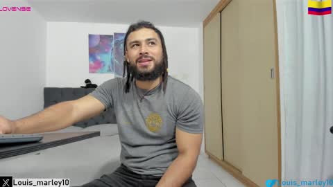 Snapshot of louis_marley_ chatting on 09.21.25 louis_marley_ online show from 09.21.25