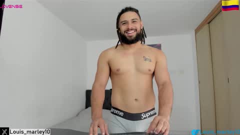 Snapshot of louis_marley_ chatting on 10.08.25 louis_marley_ online show from 10.08.25