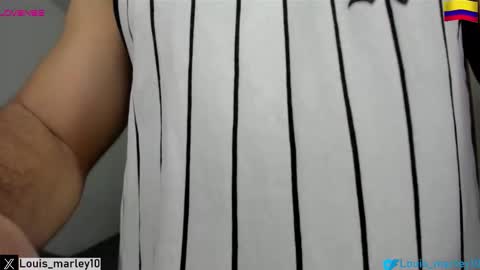 Snapshot of louis_marley_ chatting on 11.03.25 louis_marley_ online show from 11.03.25