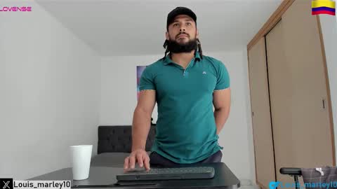 Snapshot of louis_marley_ chatting on 11.05.25 louis_marley_ online show from 11.05.25