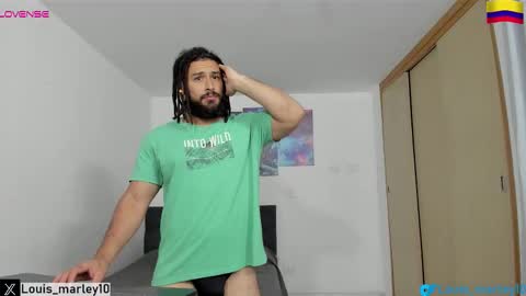 Snapshot of louis_marley_ chatting on 11.07.25 louis_marley_ online show from 11.07.25