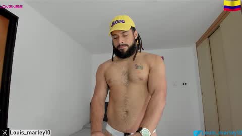 Snapshot of louis_marley_ chatting on 02.10.26 louis_marley_ online show from 02.10.26