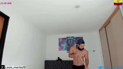 Snapshot of louis_marley_ chatting on 02.11.26 louis_marley_ online show from 02.11.26