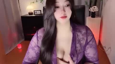 louise_666 online show from 10.05.25