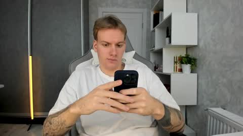 Louis  online show from 01.07.25