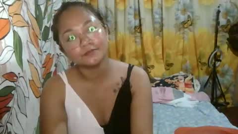 Snapshot of lovable_kiss029 chatting on 10.11.25 lovable_kiss029 online show from 10.11.25