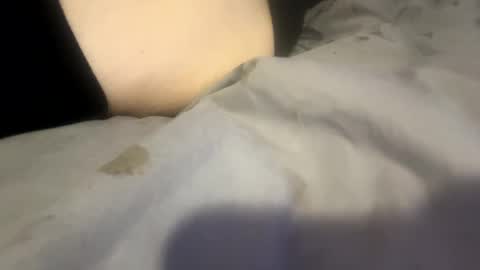 Snapshot of love2lickuout chatting on 12.17.24 P online show from 12.17.24