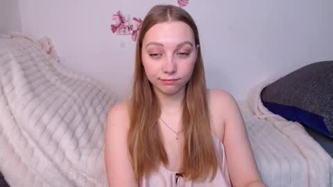 love bella  online show from 03.23.26