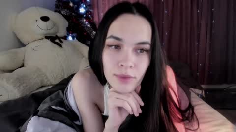 Snapshot of love_coin chatting on 01.06.25 Love is name - I want to be your hobby General of hearts troops online show from 01.06.25